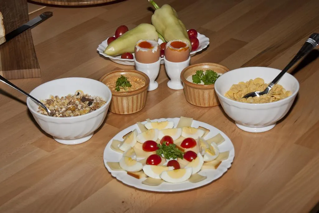 Bellevue Budapest B&B 3*,